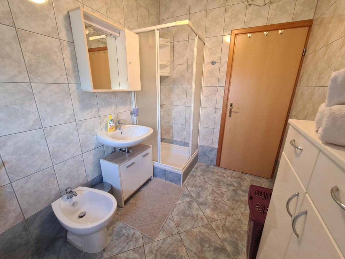 Apartments Pranjic With Pool Nova Vas  Exterior photo