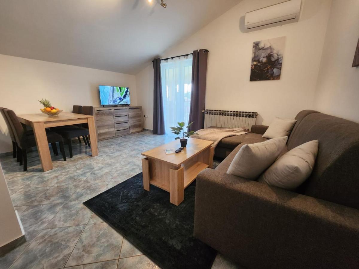 Apartments Pranjic With Pool Nova Vas  Exterior photo