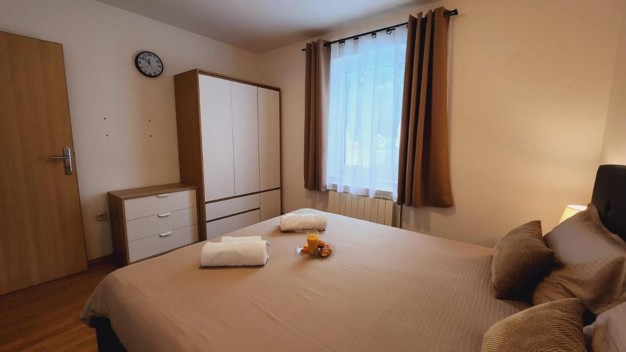 Apartments Pranjic With Pool Nova Vas  Exterior photo