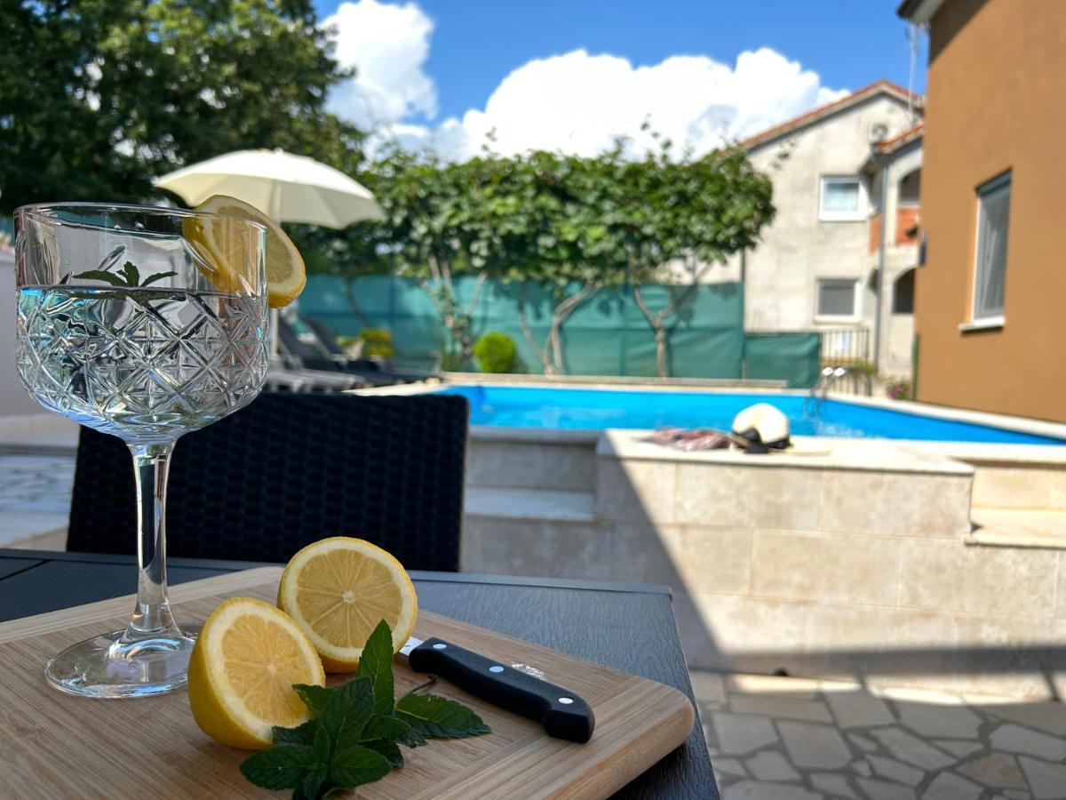 Apartments Pranjic With Pool Nova Vas  Exterior photo